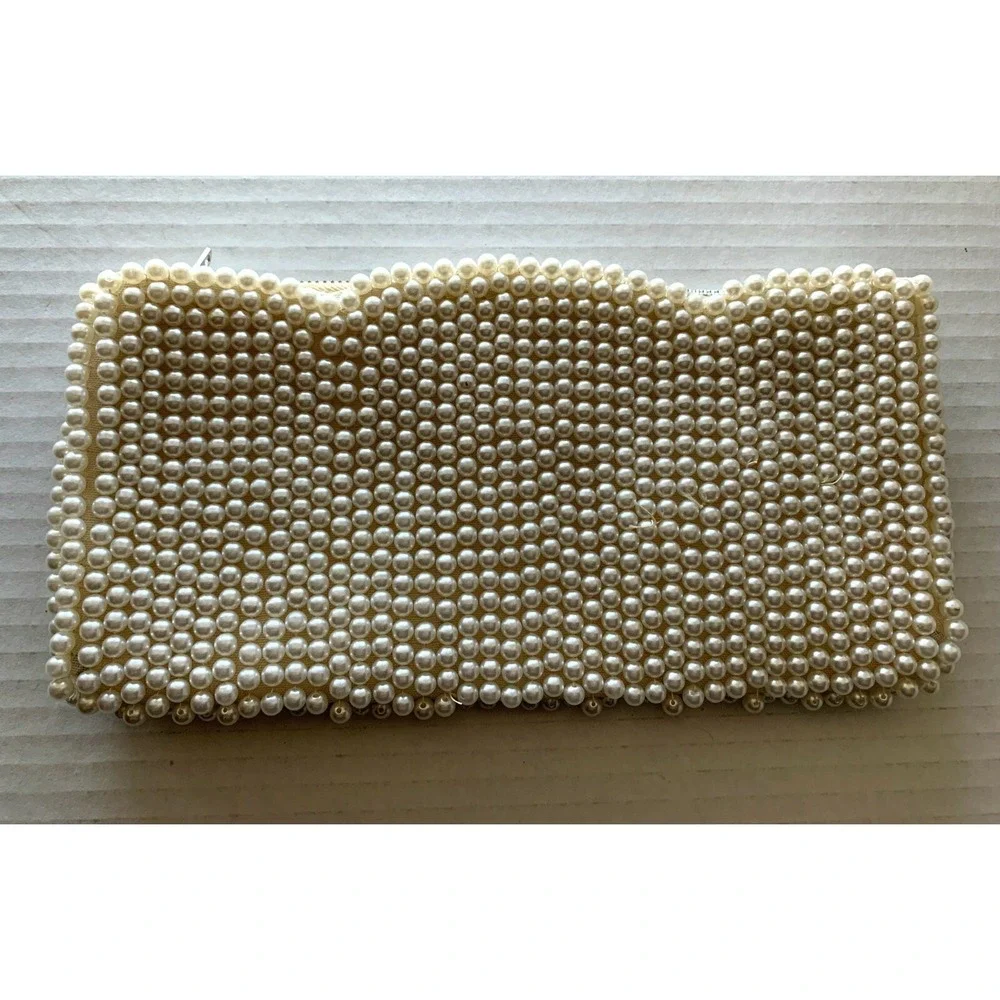 Lovely Vintage Clutch Purse Faux Pearl Art Deco Scallop Edge Zip Made in Japan